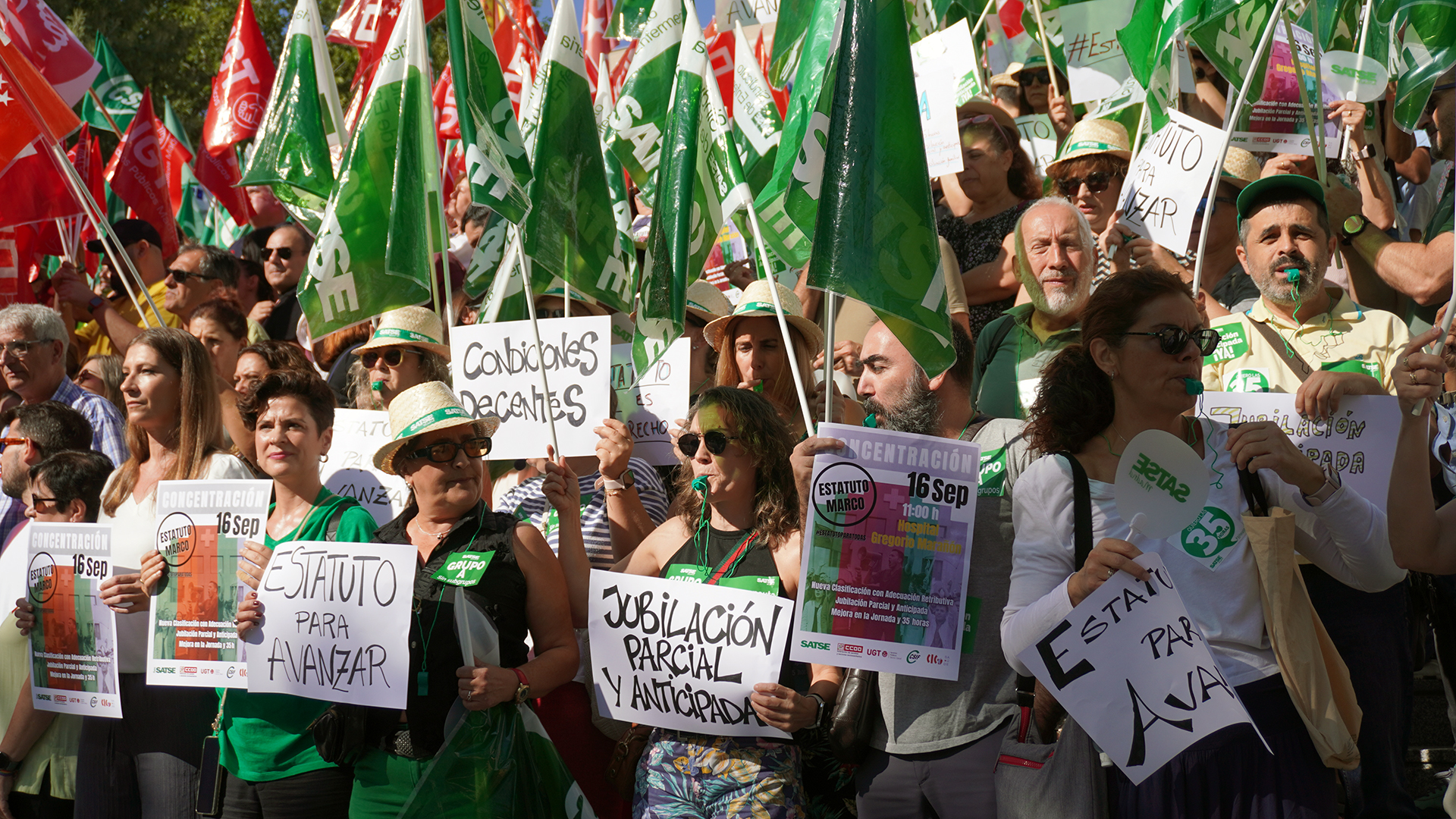 Miles de trabajadores del SNS reclaman un “Estatuto Marco para avanzar”